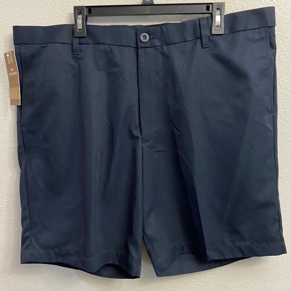 Dockers Men's Navy Microfiber Shorts Classic Fit Flat Front Permanent Crease W42 - Picture 1 of 9